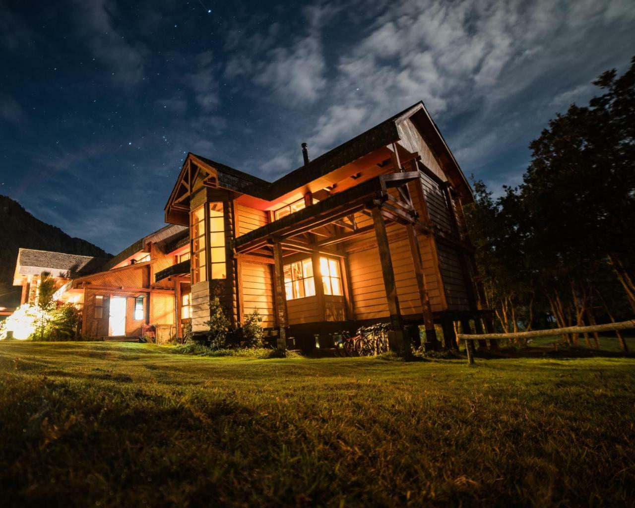 Villa Yelcho en la Patagonia Chaitén Exterior foto